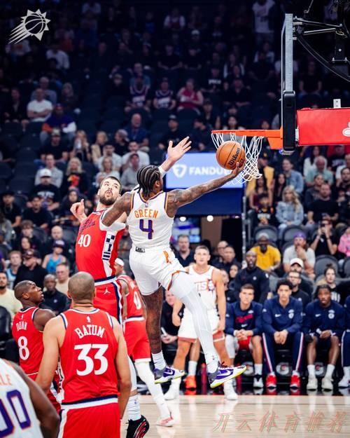 开云体育官方:杰伦-格林太阳首秀炸裂!22分钟狂轰29+6三分,正负值+30冠绝全场 开云体育官方:杰伦-格林太阳首秀炸裂!22分钟狂轰29+6三分,正负值+30冠绝全场