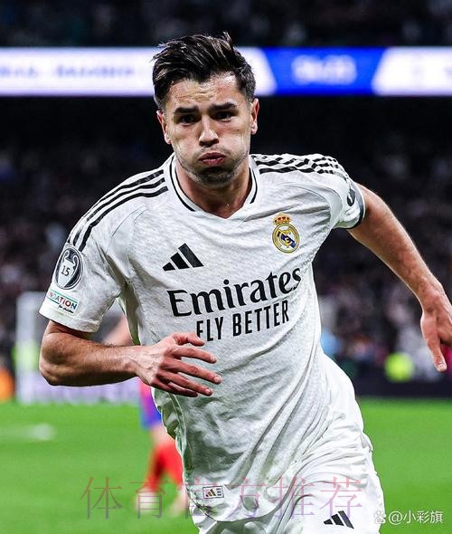 罗马诺:摩纳哥尝试租借塞巴略斯,皇马没有同意 罗马诺:摩纳哥尝试租借塞巴略斯,皇马没有同意